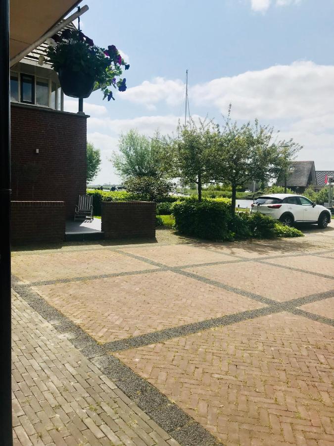 Gastenverblijf Villa Buitenplaats Wergea Contactloos Inchecken Naarderburen Eksteriør billede